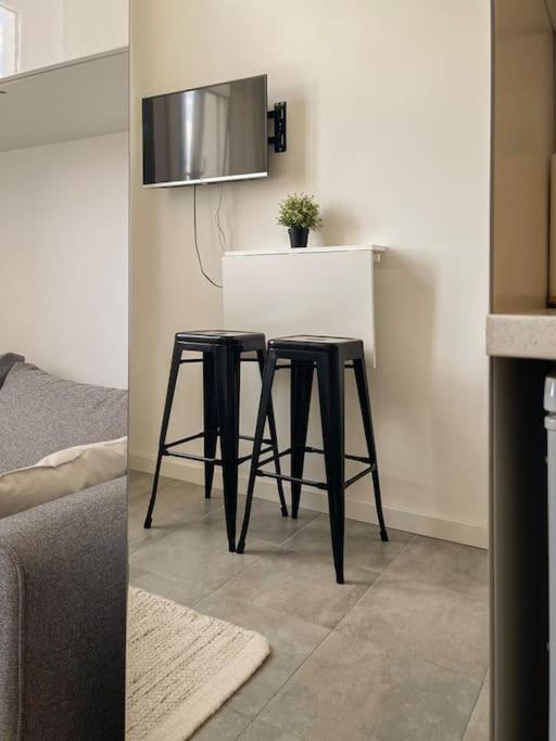 Apartment Small With Entresol *